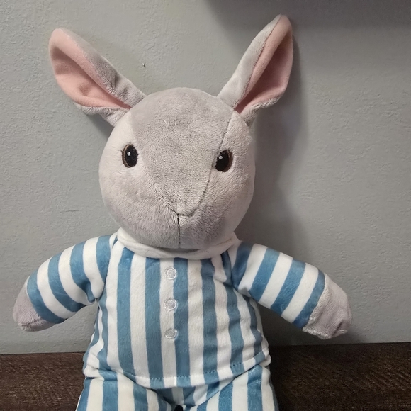 Goodnight Moon Baby Lovey And Bunny Security Blanket Satin Plush Kohls Cares - Picture 8 of 15